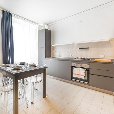 Roomy Apartment Close To Subway M5! Milán Exteriér fotografie